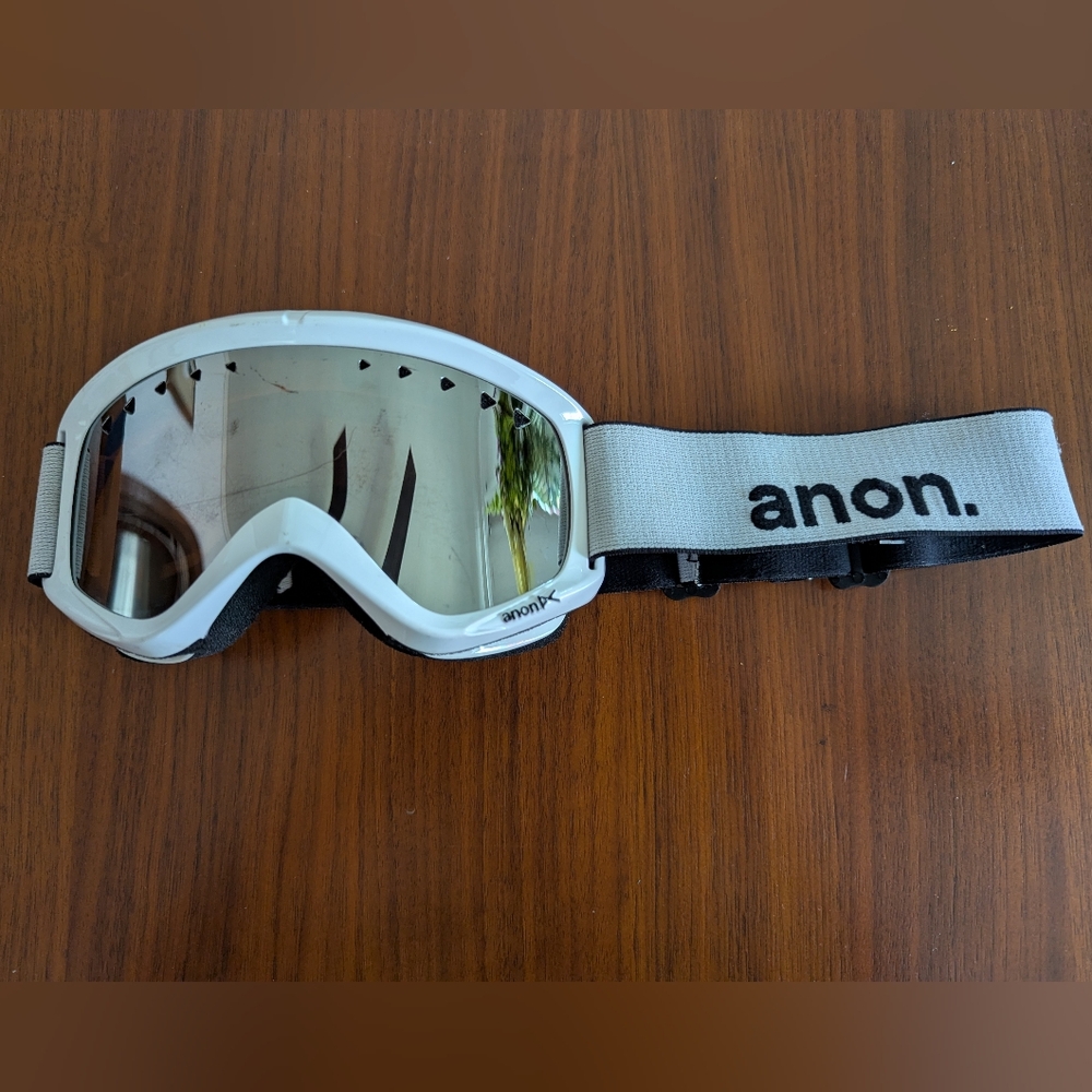 Anon Helix White Ski Snow Board Goggles Pre Owned With Scratches